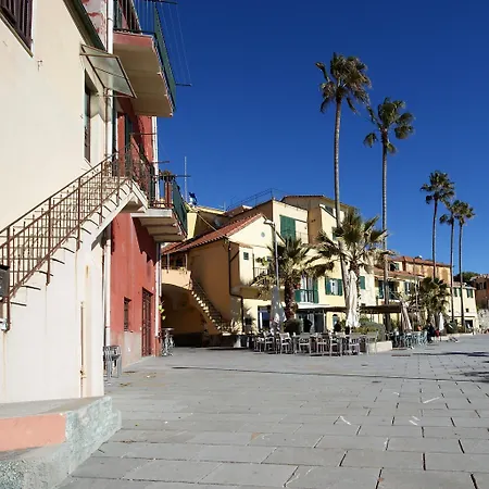 Apartment Loft Borgo Foce Porto Maurizio